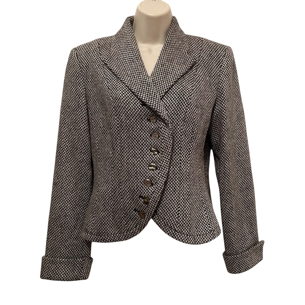 Boston Proper Women’s Wool Blend Blazer Cut asymmetrical Button Closure Size 6